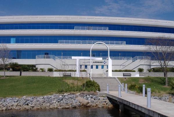 澳门足彩app headquarters building in 杰克逊维尔, FL.